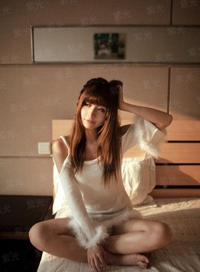 女配在上
